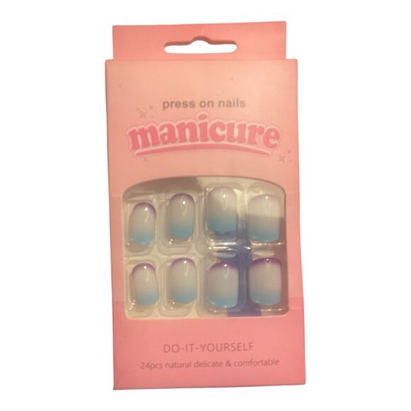 6 Packages of Assorted Glue On Nails - Picture 2 of 6